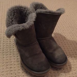 Dark Green Wooden Side Button Uggs